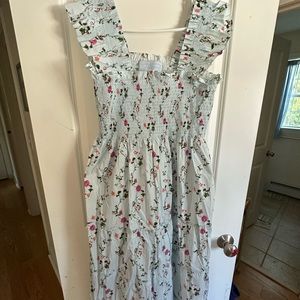 EUC Hill House Pond Floral Ellie Xl